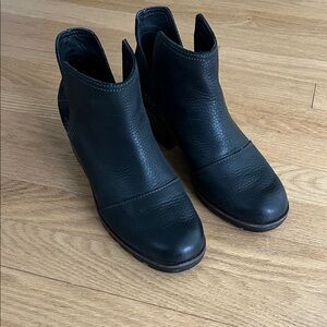 Sorel Leather Ankle Boots